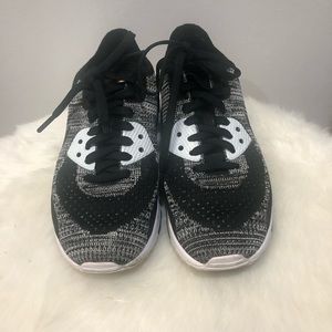 Nike Air Max Sneakers